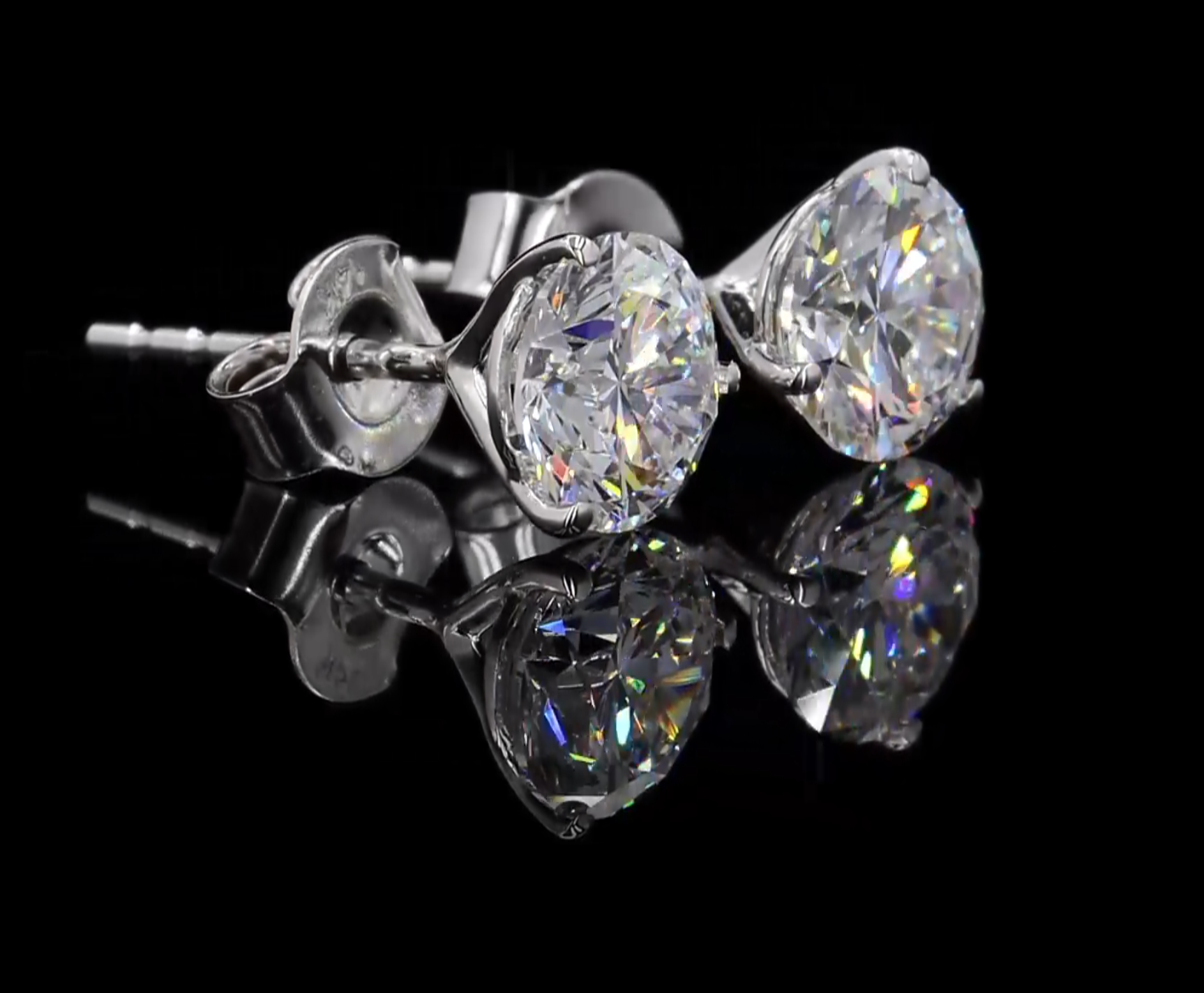 Round Cut Martini Diamond Studs on 14K Gold