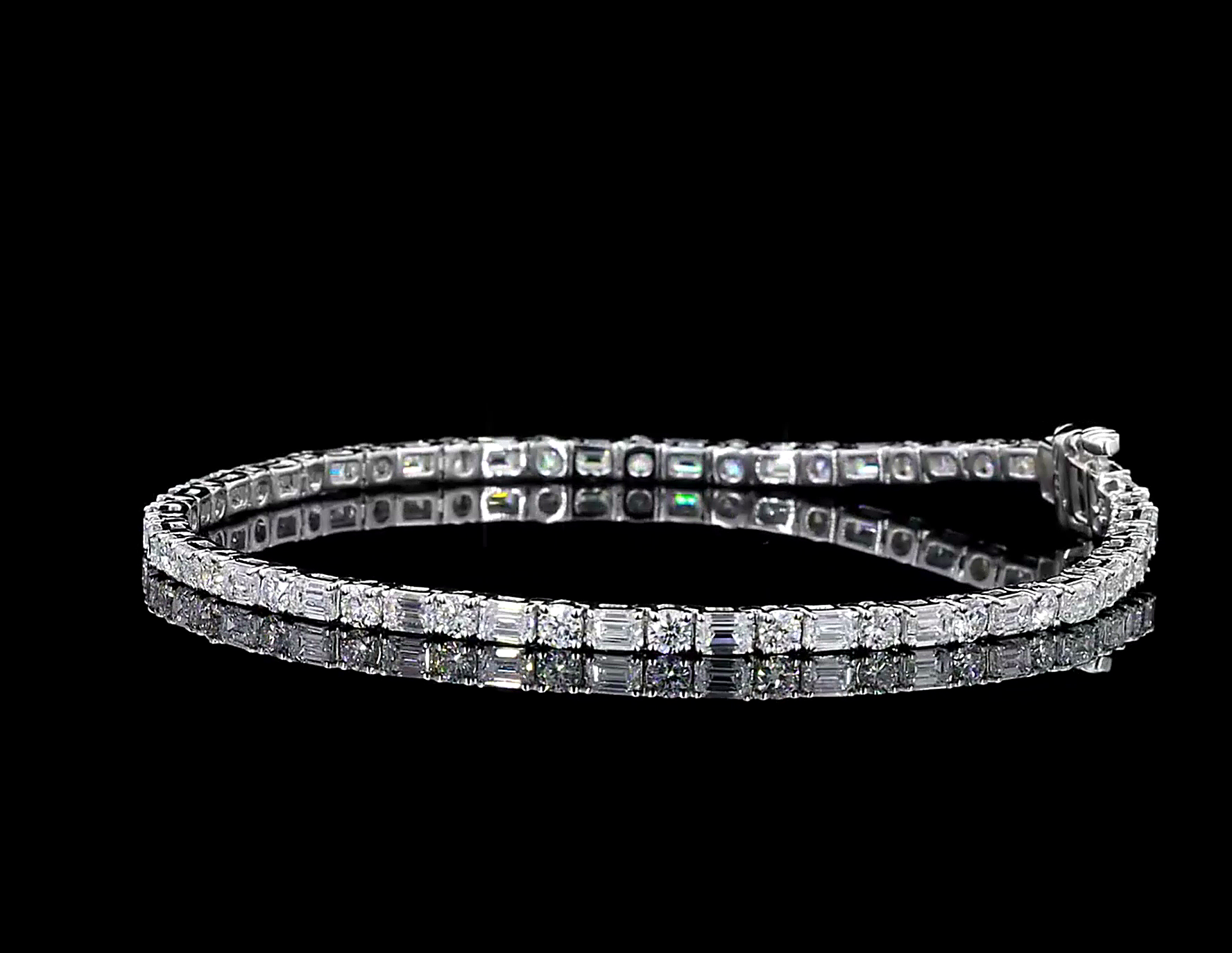 Harmony Alternating Emerald & Round Diamond Tennis Bracelet