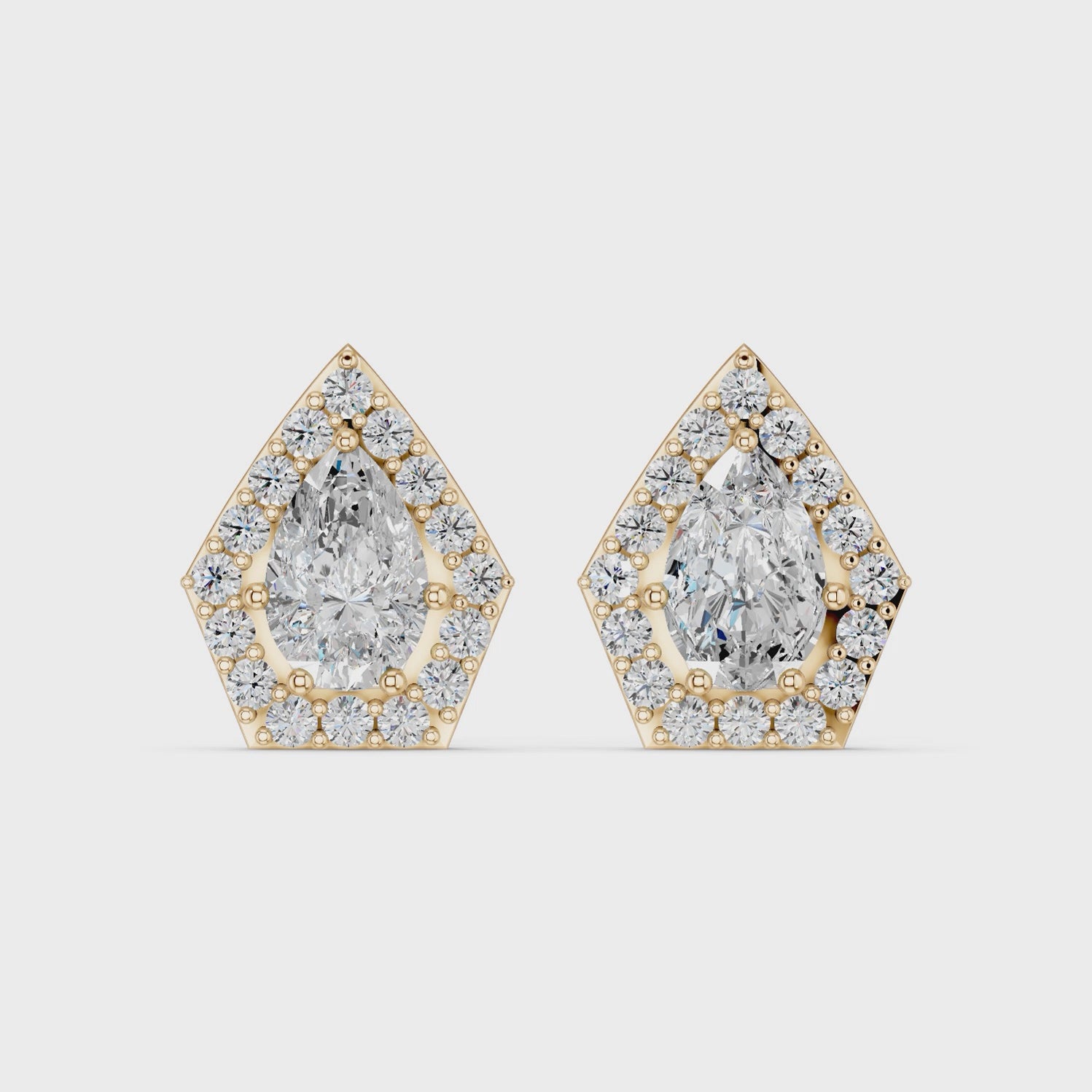 Pear Lab Diamond Halo Stud in 14K Yellow Gold – video